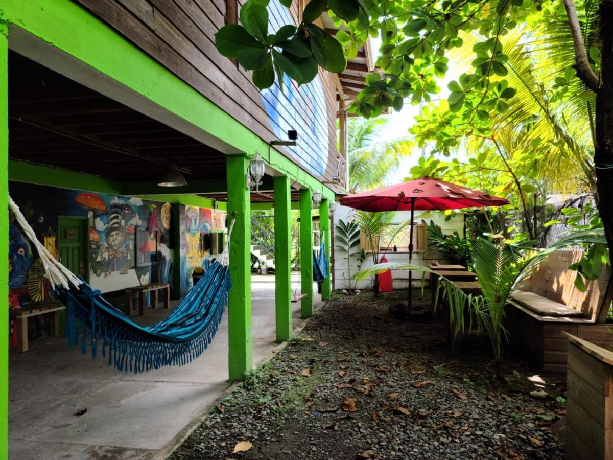 Hotel The Bocas Corner Bocas del Toro Exterior foto